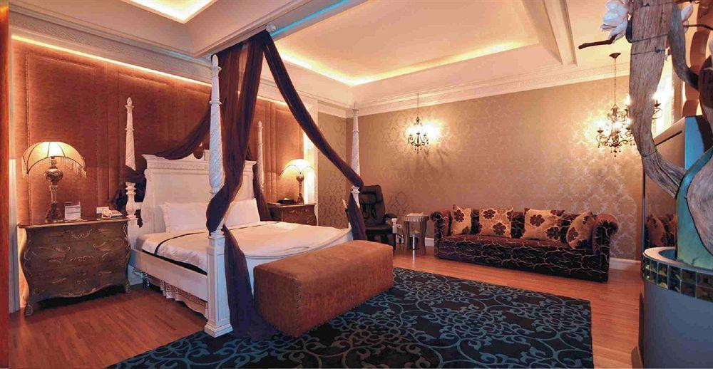 Li Hsin Motel Taichung Buitenkant foto