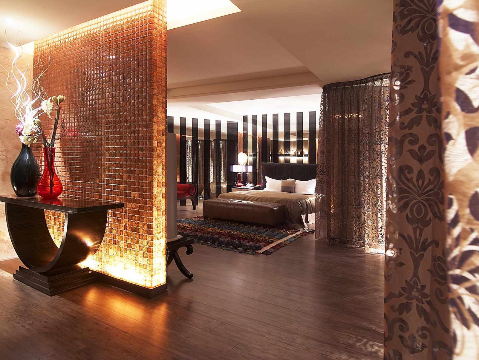 Li Hsin Motel Taichung Buitenkant foto