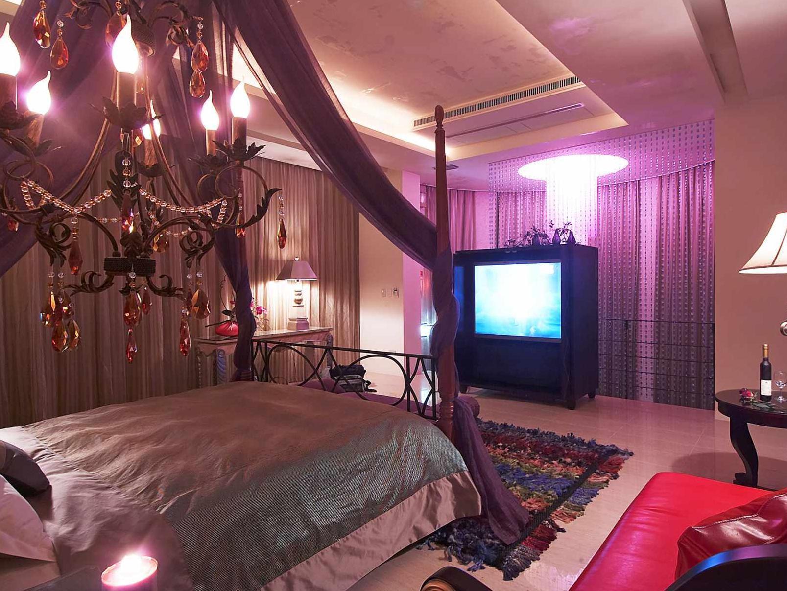 Li Hsin Motel Taichung Buitenkant foto